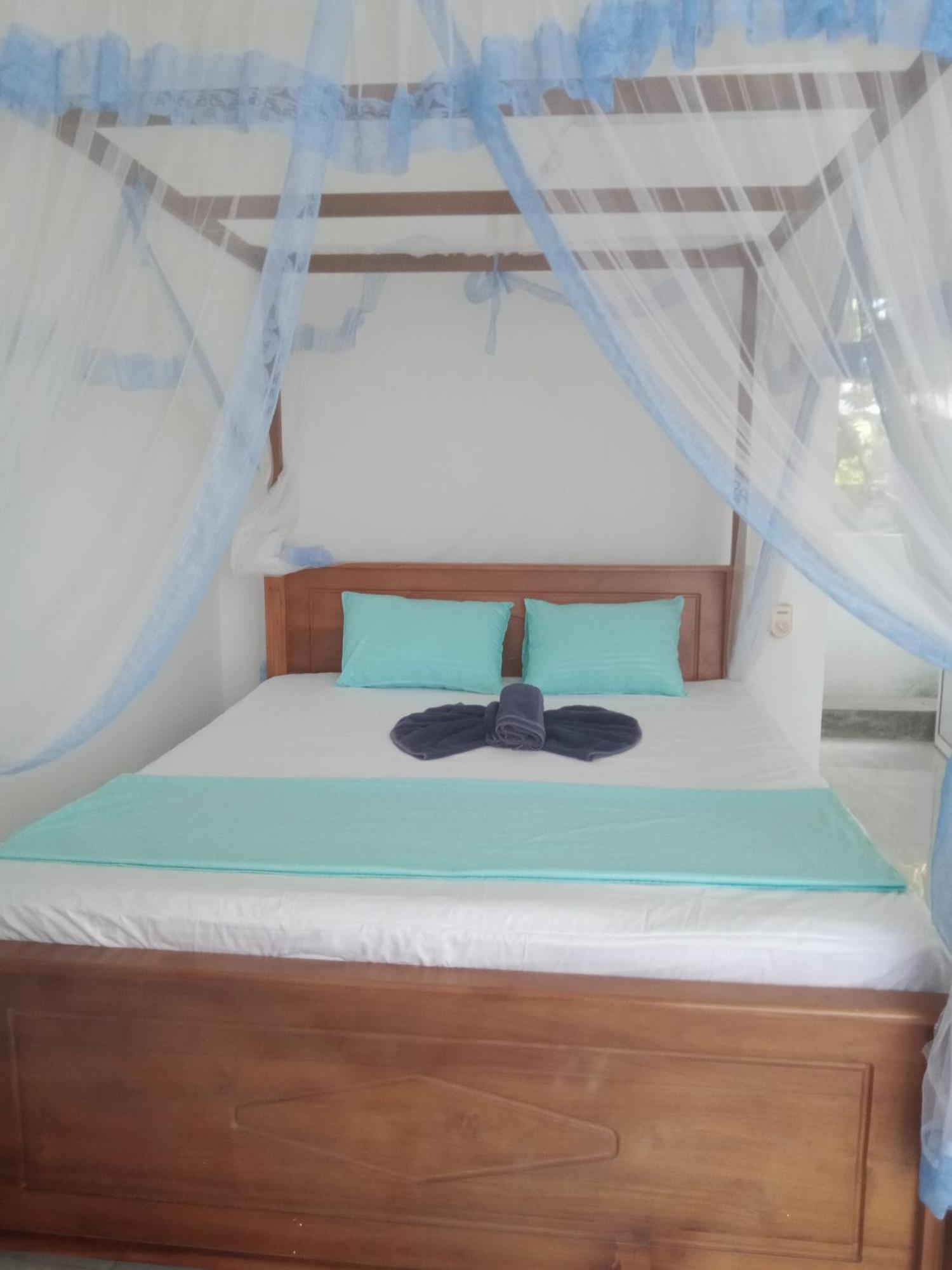 Bed and Breakfast Moon Light Guest Mirissa Pokoj fotografie