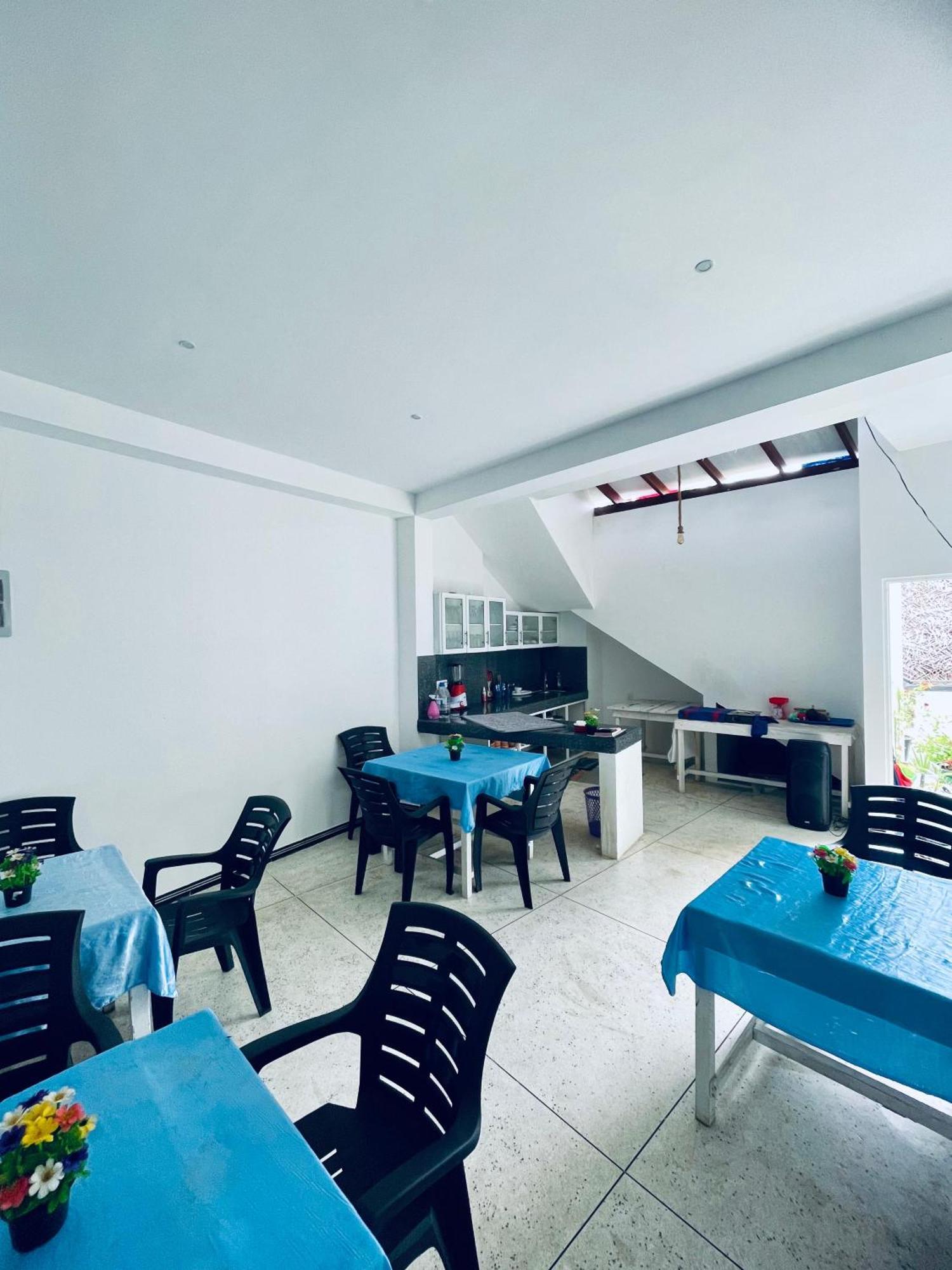 Bed and Breakfast Moon Light Guest Mirissa Exteriér fotografie
